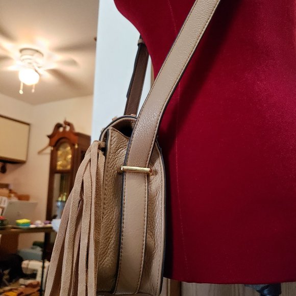 NWOT Aimee Kestenberg Leather Fringe Crossbody Bag - Picture 3 of 11